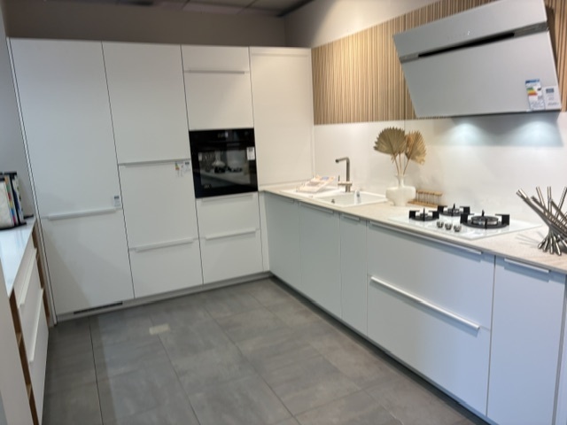 [Cuisine blanche magasin] Cuisine expo magasin blanche